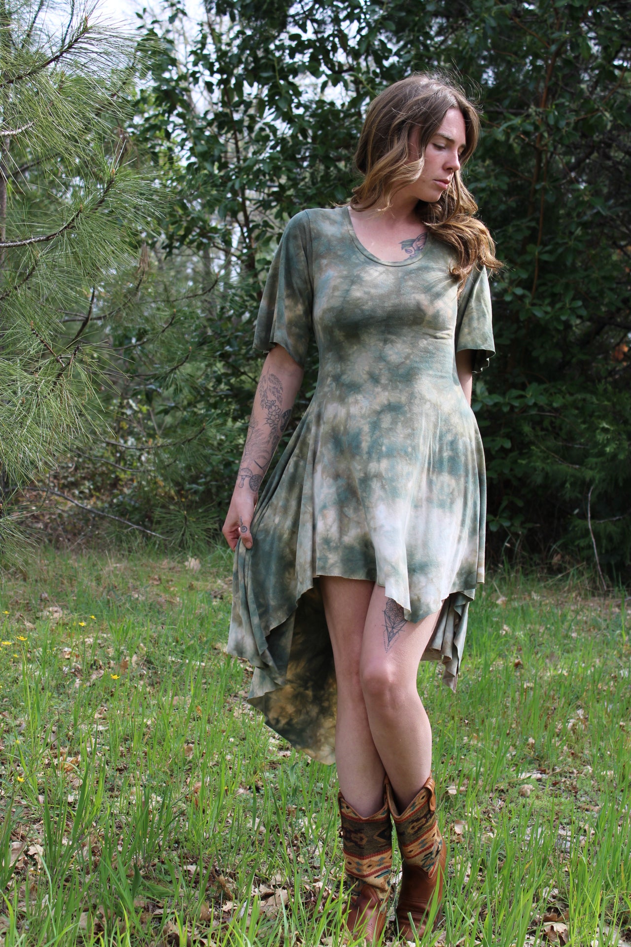 Sold-Custom Small Highlow No Seam Fairy Short Flowy Sleeve Green Fluorite Colorway