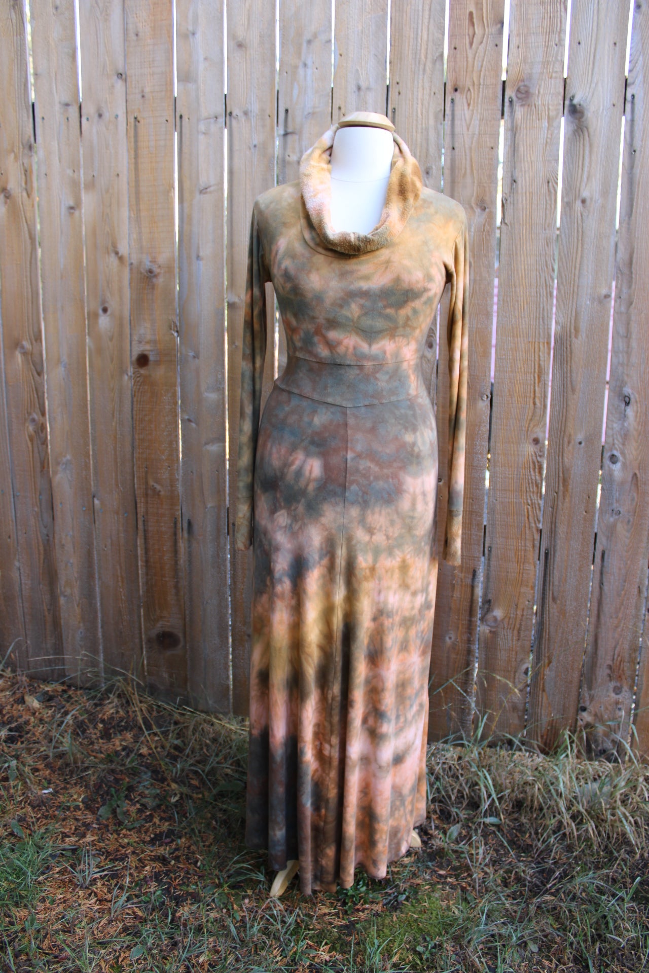 Maxi Hooded Fairy Dress Amber/ Petrified Redwood Colorway