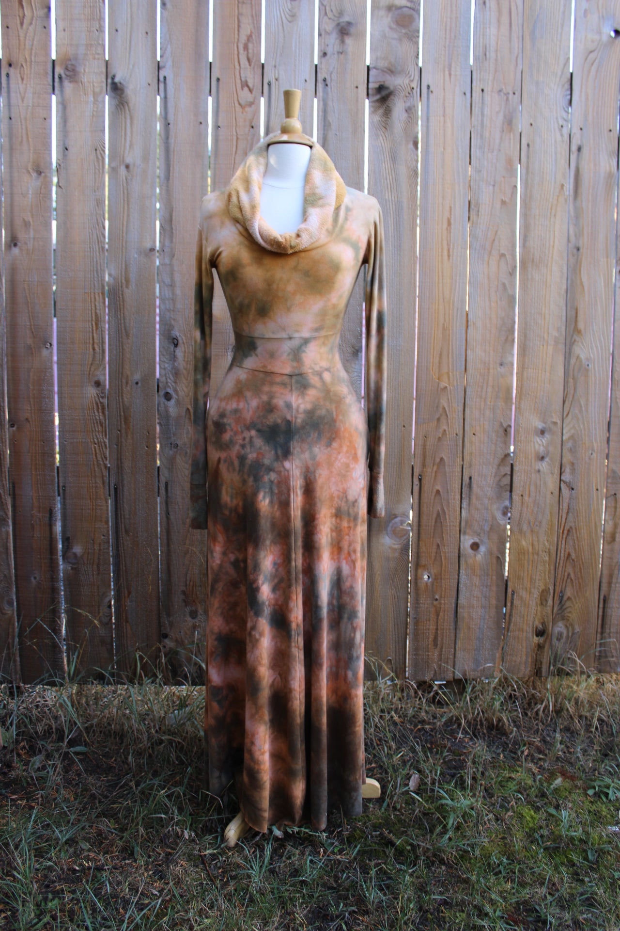 Maxi Hooded Fairy Dress Amber/ Petrified Redwood Colorway