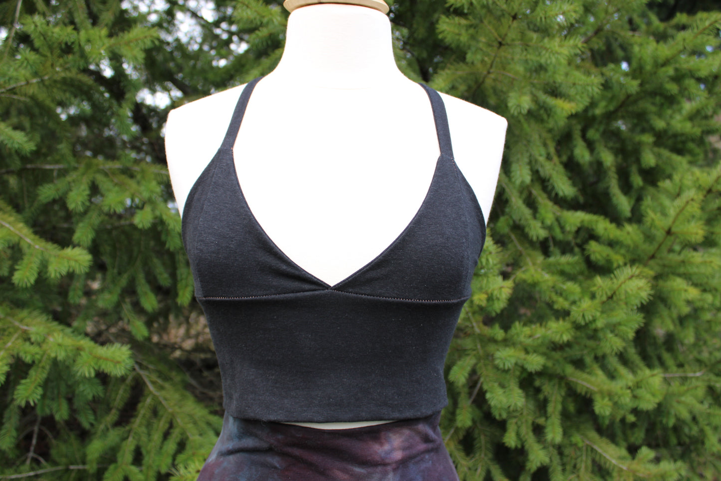 Medium Sun Crop Tank Black