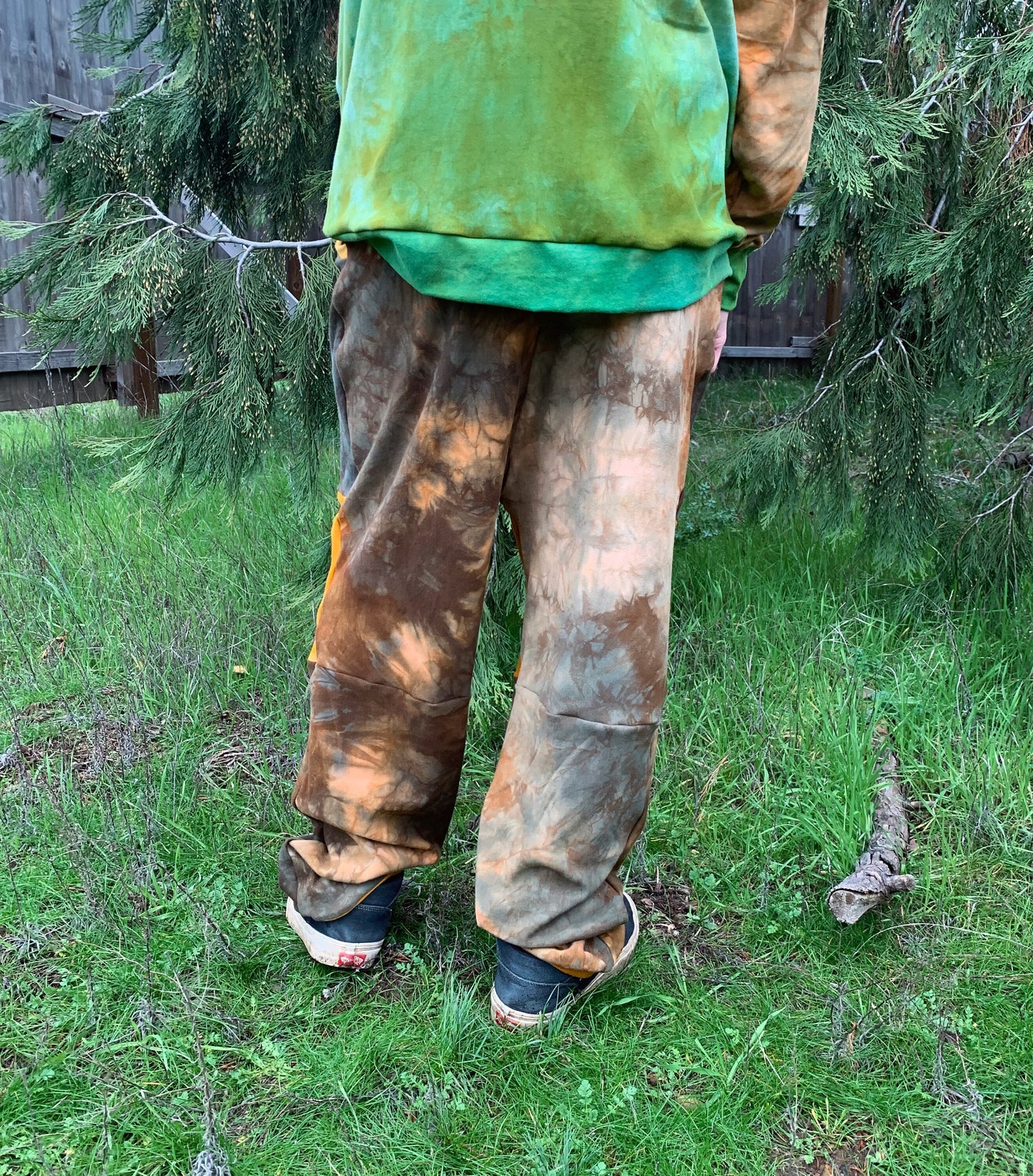 Large Mountain Mens Slouchy Pant