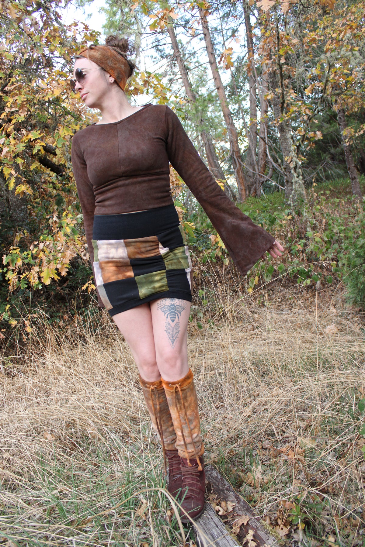 Medium Crop Bell Long Sleeve Dark Petrified Redwood Colorway