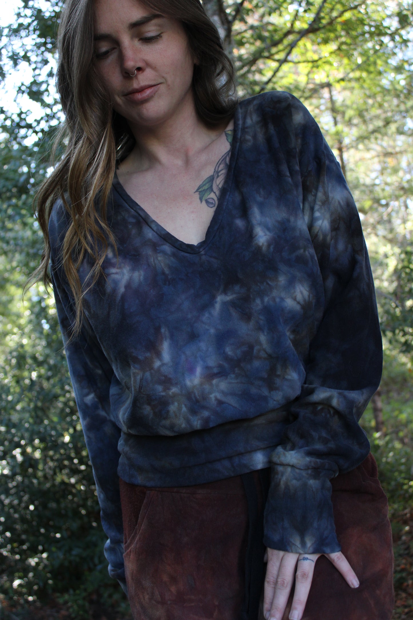 Sold-Custom Medium Oversized V neck Fitted Waist L/S Sodalite Colorway