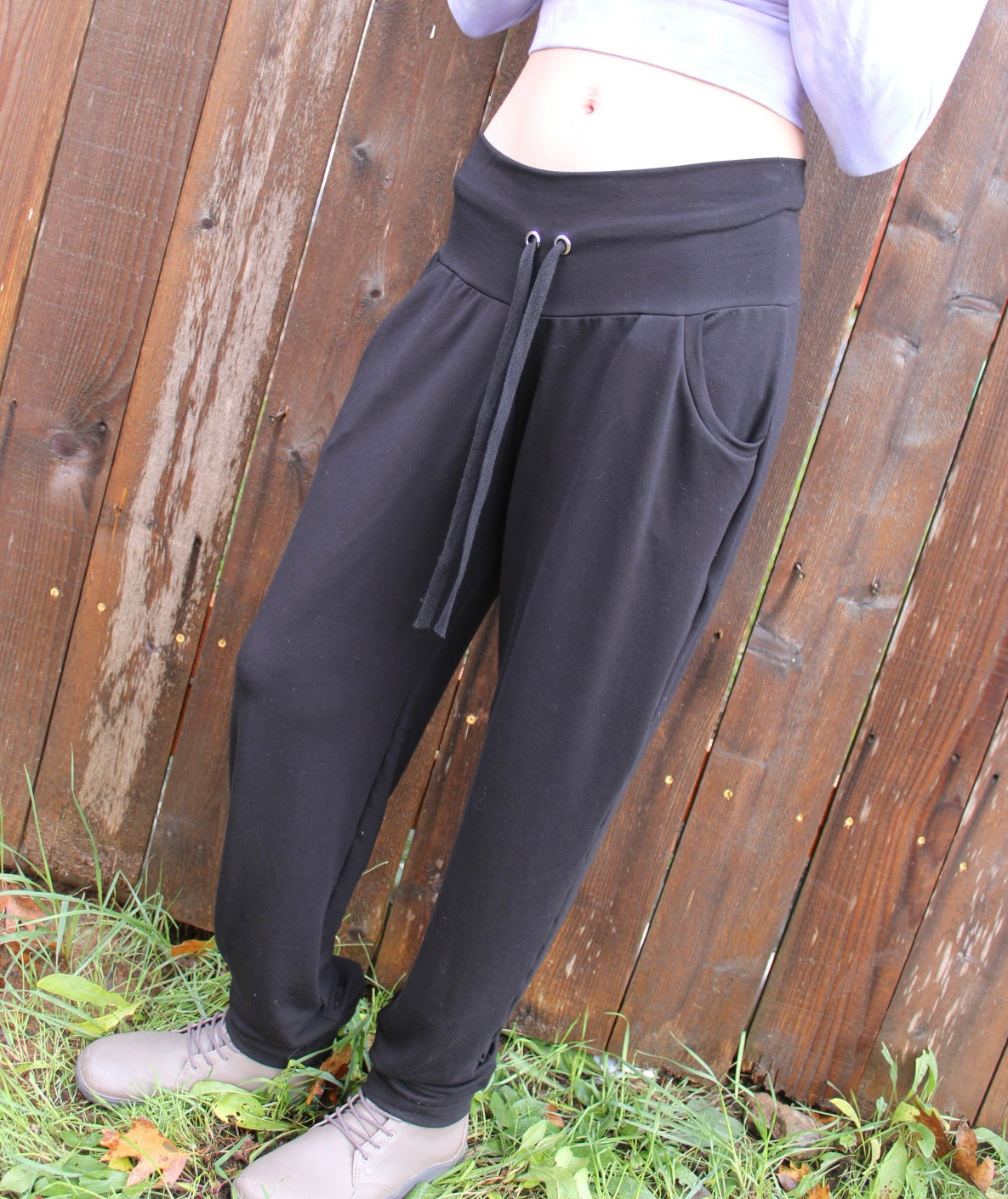 Sold-Custom Large Highwaisted Wo-man Joggers Merino Black