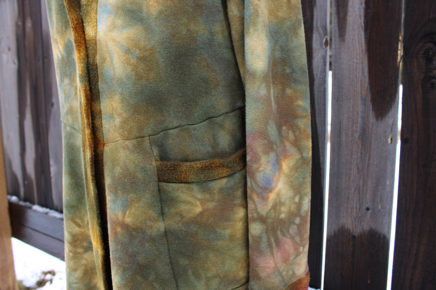 Medium Ello Revamped Moss Agate Colorway Organic Cotton Hemp Blend